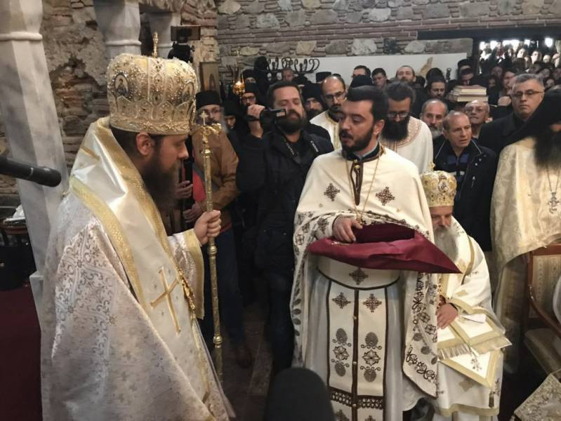 хиротонијајаков 12