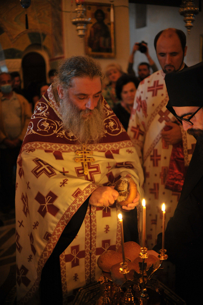 Narechenie-za-vladika-Starec-i-igument-Partenij-Ataniski-41