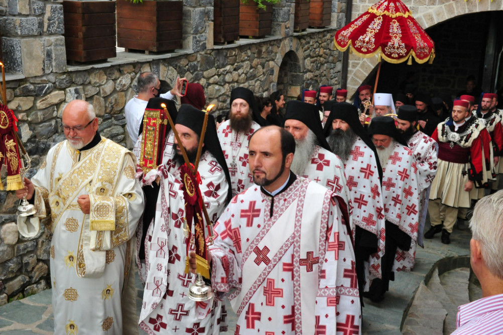 Narechenie-za-vladika-Starec-i-igument-Partenij-Ataniski-8