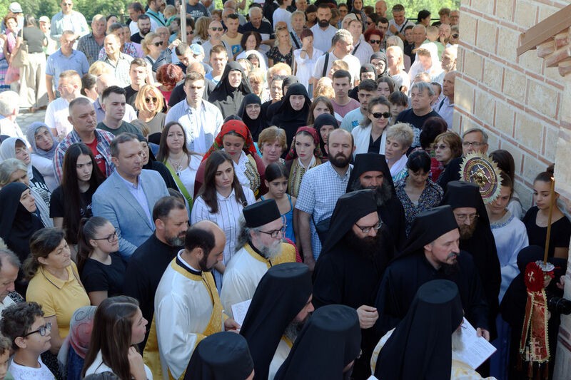 osvetuvanje hram rozhdestvo na presveta bogorodica 2023 055